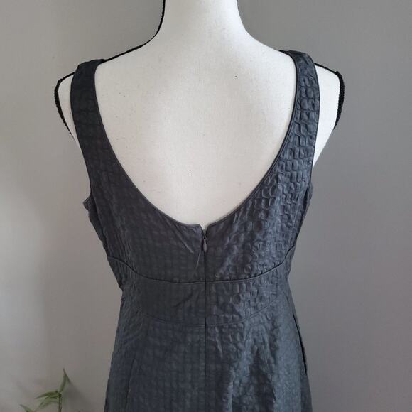 J. Crew Factory Sleeveless Lightweight Dress 8 - Picture 4 of 9